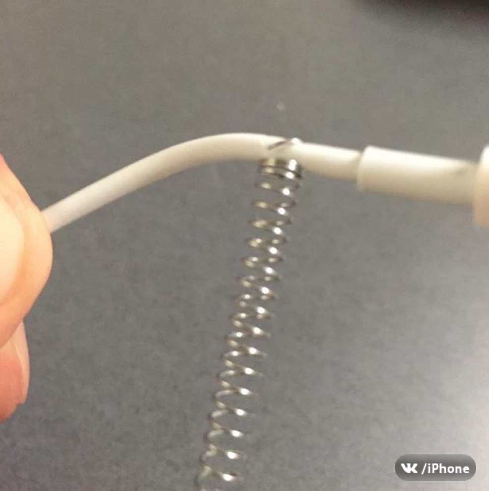     iPhone  iPad   