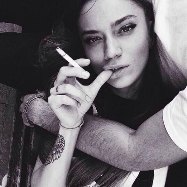 Ты ничего мне не дал. Ты только отнял. Время. Нервы. Силы. Сердце.