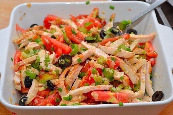 6 ДИЕТИЧЕСКИХ РЕЦЕПТОВ САЛАТОВ ИЗ КУРИЦЫ! Они разнообразны, полезны и очень вкусны! Сохрани себе! 1. ... - 3