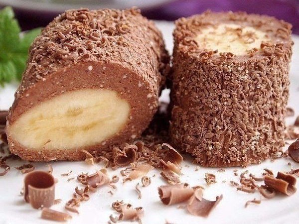 ТВОРОЖНО-ШОКОЛАДНЫЙ ДЕСЕРТ С БАНАНОМ.Записывай скорее рецепт Ингредиенты: Шоколад – 110 гр. Творог – ...
