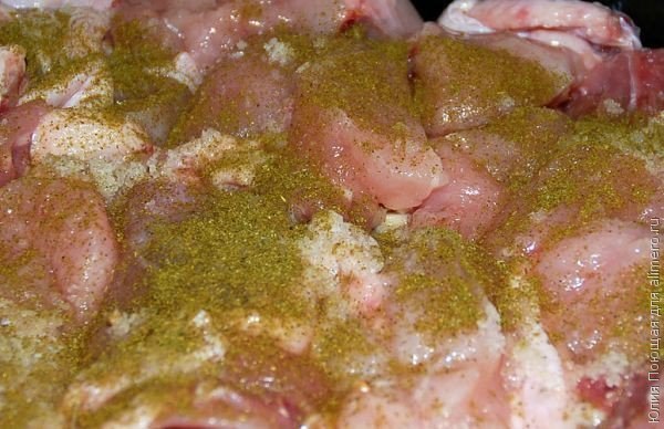 Курица, запеченная с гречкой.Крупа пропитывается соком мяса, получается гречневая каша божественного ... - 4