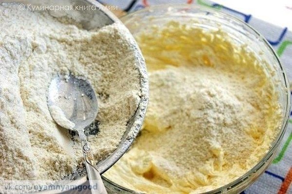 Кокосовое печенье .Очень вкусное, рассыпчатое, мягкое и ароматное кокосовое печенье Ингредиенты: ... - 2