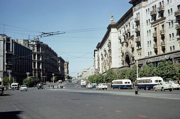 Советская Москва 50-х годов в фотографиях Харрисона Формана - 3