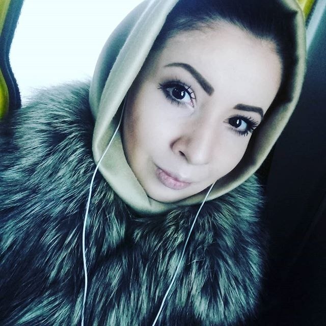   .#goodmorning #girl #girls #vl #vdk #selfie #selfienation #like #likeit #like4like ...