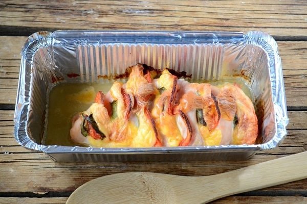 Куриный каприз.Количество порций: 2 шт.Сохрани себе Ингредиенты:Куриная грудка — 250 гСыр твердый — ... - 4