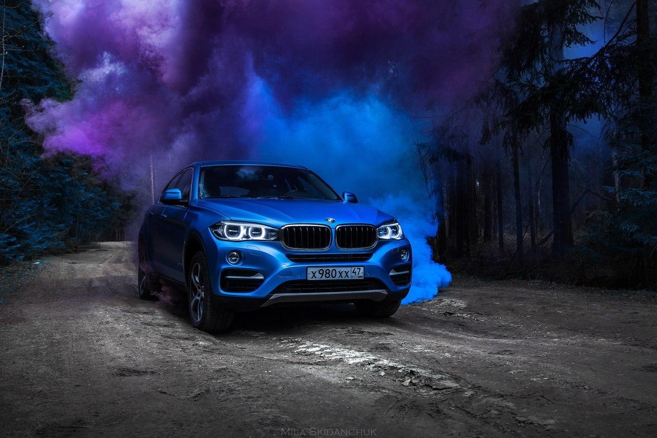 BMW X6 & Smoke