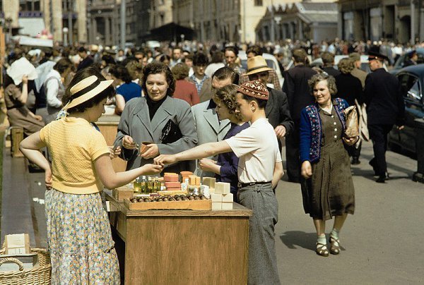 Советская Москва 50-х годов в фотографиях Харрисона Формана - 2