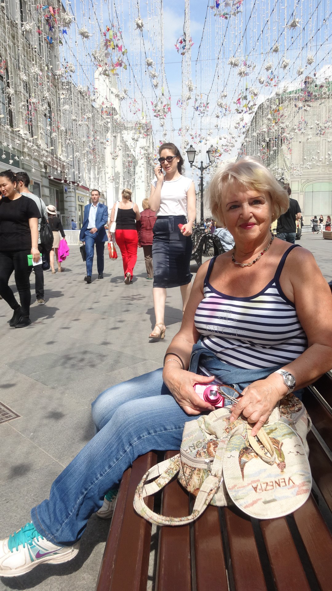  - 19  2018  22:22 - 2