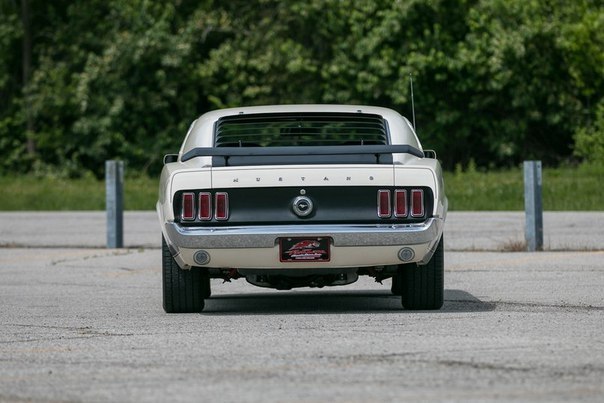 1969 Ford Mustang Boss 302 - 4