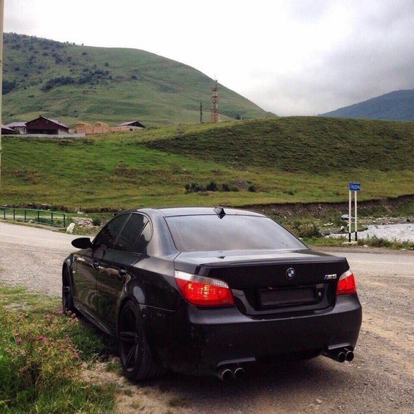 BMW M5 E60