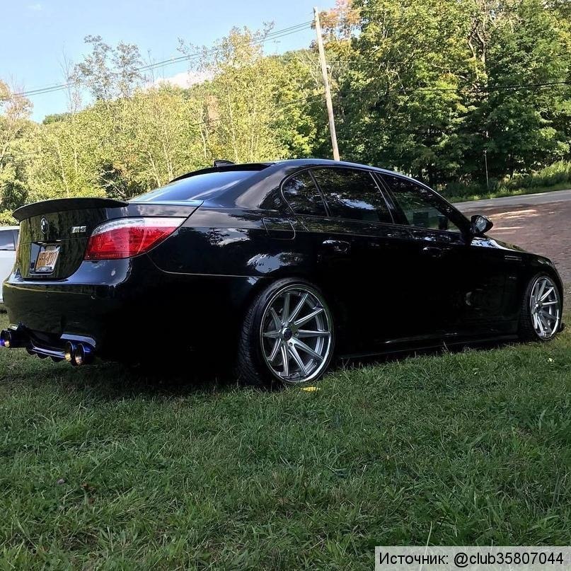 BMW M5 E60