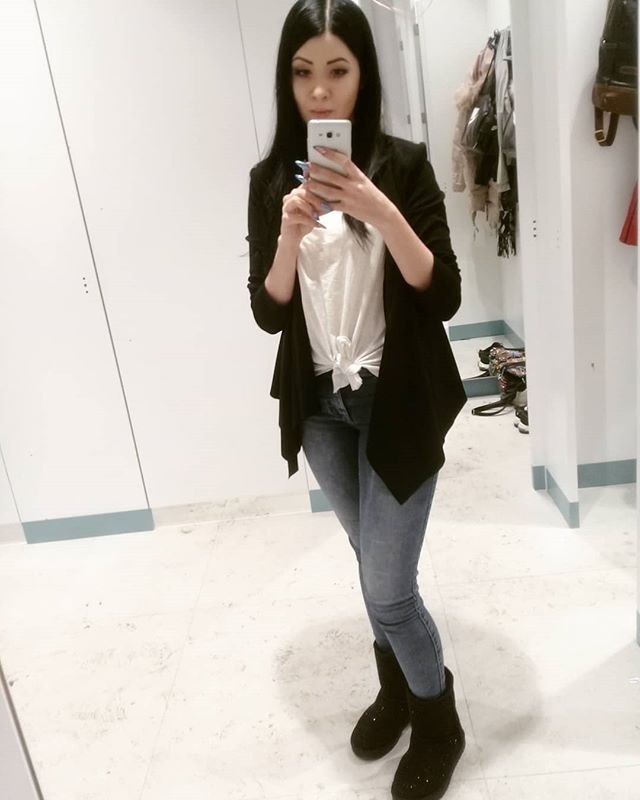 # # #Colins #job #work #girl #girls #vl #vdk #selfie #selfienation #like ...