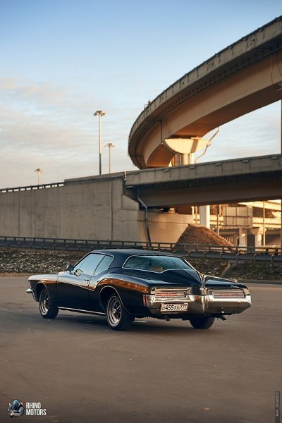 1971 Buick Riviera - 4