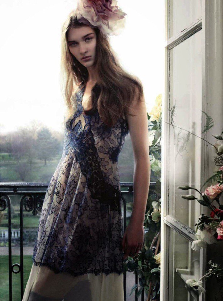 Elena Bartels by David Slijper - 3