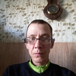 Aleksej, , 44 