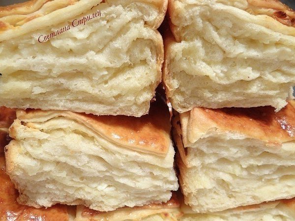 Погача с сыром. Предлагаю Вашему вниманию замечательную сербскую выпечку. Пеку его уже не первый ...
