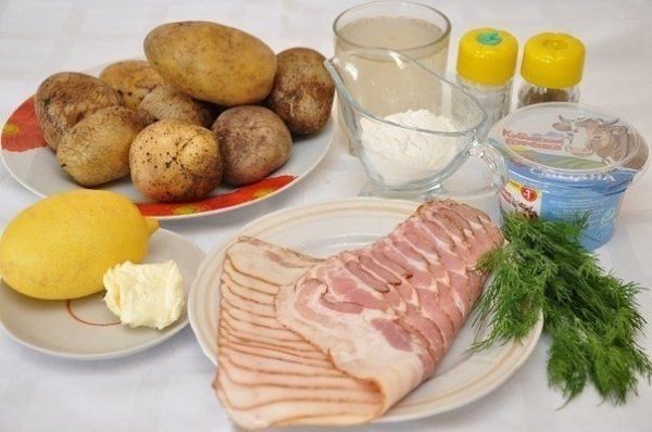 Картошка в беконовой одёжке.Ингредиенты:Картофелин средней величины - 8-1- шт.Бекон (готовой ... - 2