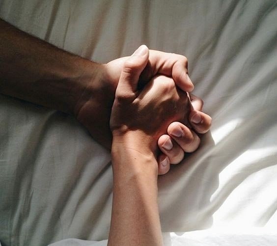 Родной человек - тот, с кем приятно даже просто помолчать.