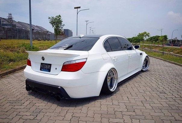 BMW e60