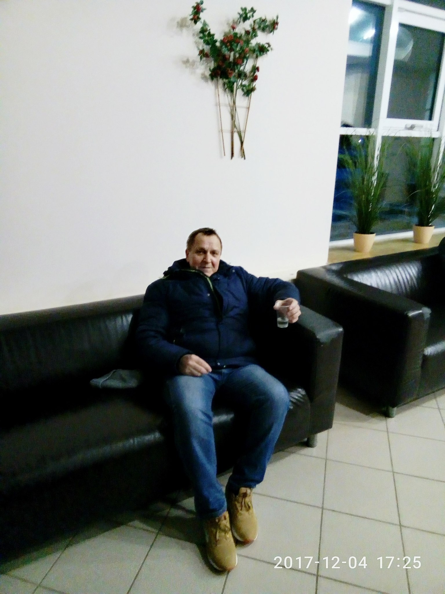 Varit Yusupoff - 18  2018  03:40