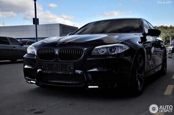 BMW M5 F10