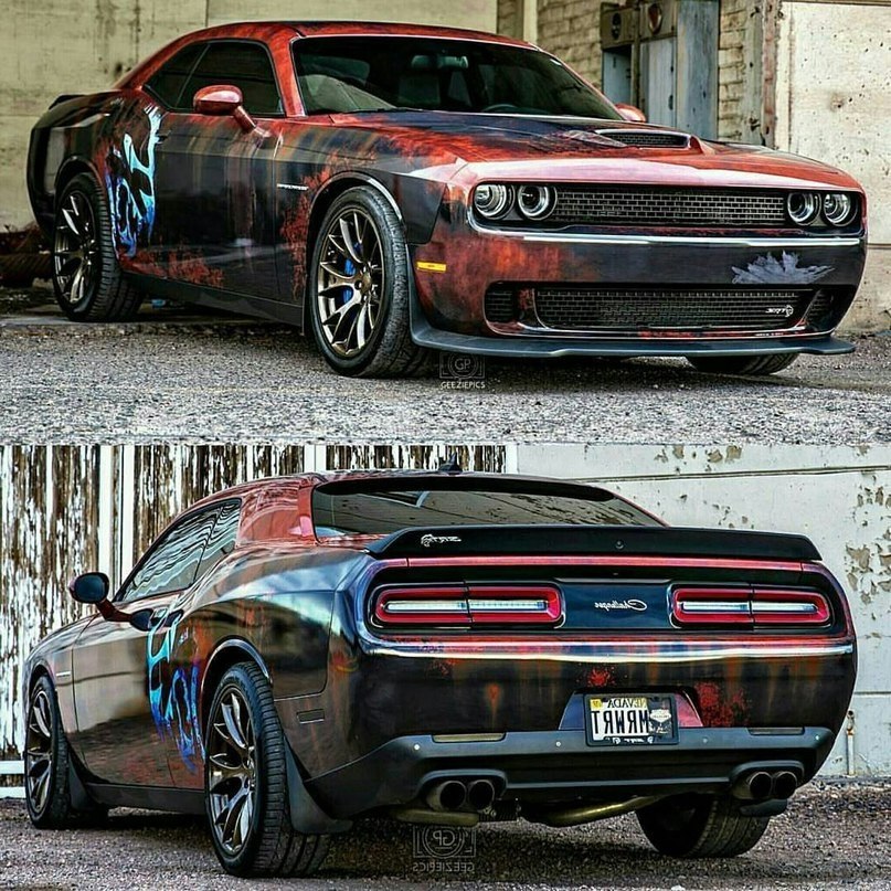 Dodge Challenger