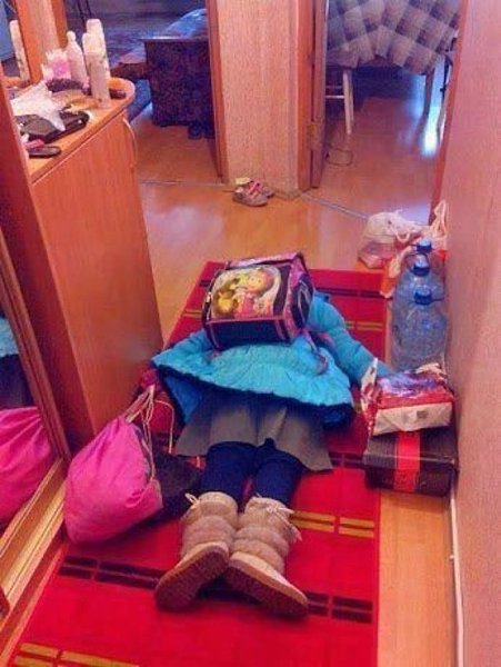 Я за своего сына каждом родительском собрании краснею. Уже ходить туда не хочется, как ни приду Диме ...