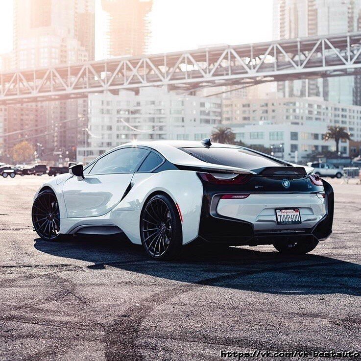 I8