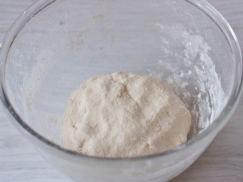 ТВОРОЖНЫЕ ПОНЧИКИ НА СКОРУЮ РУКУ.Ингредиенты:200-250 г творога (9-18%)1 яйцо3 ст.л. сахара1/2 ч.л. ... - 4