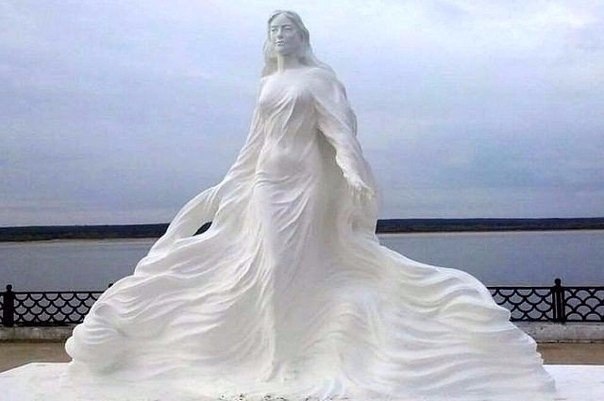 В Якутии появился первый памятник крупнейшей реке Восточной Сибири - реке Лене