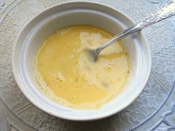 Кабачки, запеченные с помидорами и сыром. . На 100 гр - 38.36 ккал белки - 2.02 жиры - 1.42 ... - 5