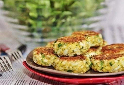 Котлеты с яйцом и зеленью .на 100грамм - 167.52 ккалБ/Ж/У - 9.72/8.84/12.01 Ингредиенты: Яйца ...