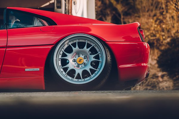 Ferrari f355 stance