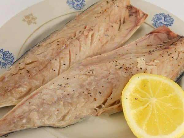 ЗАПЕЧЕННАЯ СКУМБРИЯ С СЫРОМ .Скумбрия, запеченная с сыром, - нежная и очень вкусная рыбка! Сыр и ... - 2