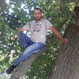 Celal, 38, 