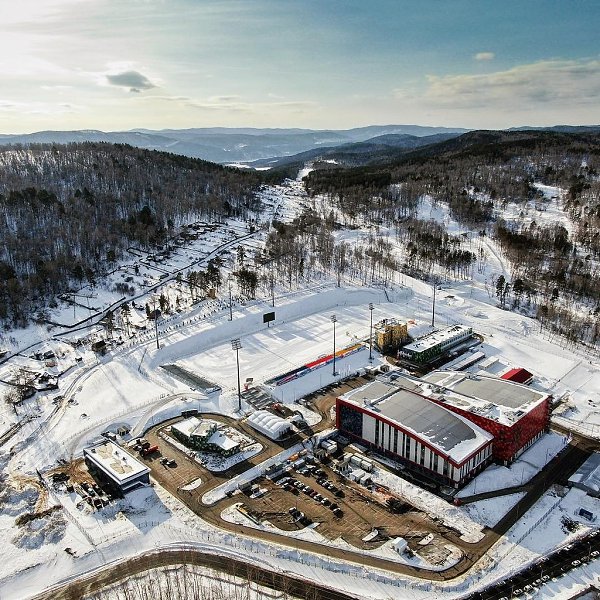 Комплекс Радуга Красноярск. Спорткомплекс сопка в Красноярске. Спорткомплекс Радуга Красноярск. Бассейн Радуга Красноярск Ветлужанка.