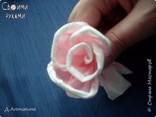 Розы из обычных бумажных салфеток - 5