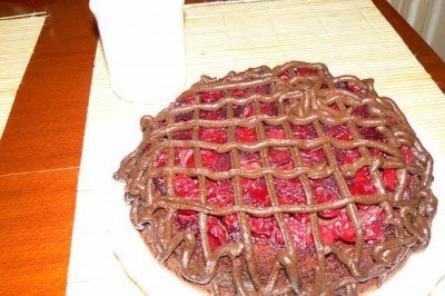Торт «Вишнево - шоколадное наслаждение». Очень шоколадный и вкусный тортик! Бисквит получается ...