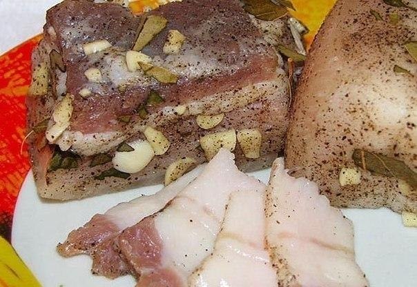 Самый правильный способ засолки сала: вкуснее не бывает.Как солить сало?Свиное сало является очень ...