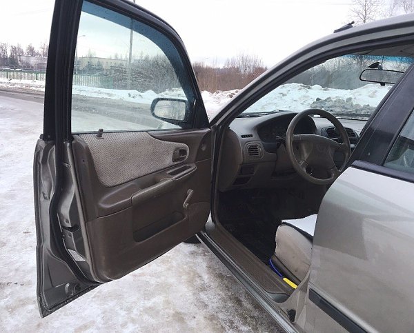 Продаю Mazda protege 1999 года выпуска. Автомат, 106 л/с. Кузов и днище без гнили и коррозии, все ... - 8