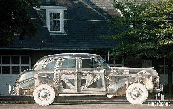   Pontiac Plexiglas 