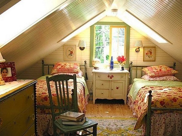 Дачный чердак - кладовка, или место романтики и отдыха? - 2