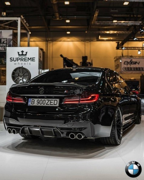 a BMW M5 F90
