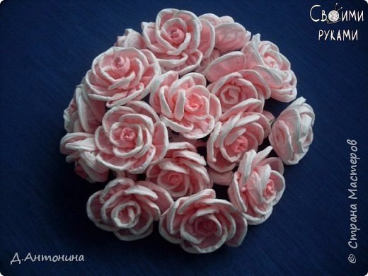 Розы из обычных бумажных салфеток