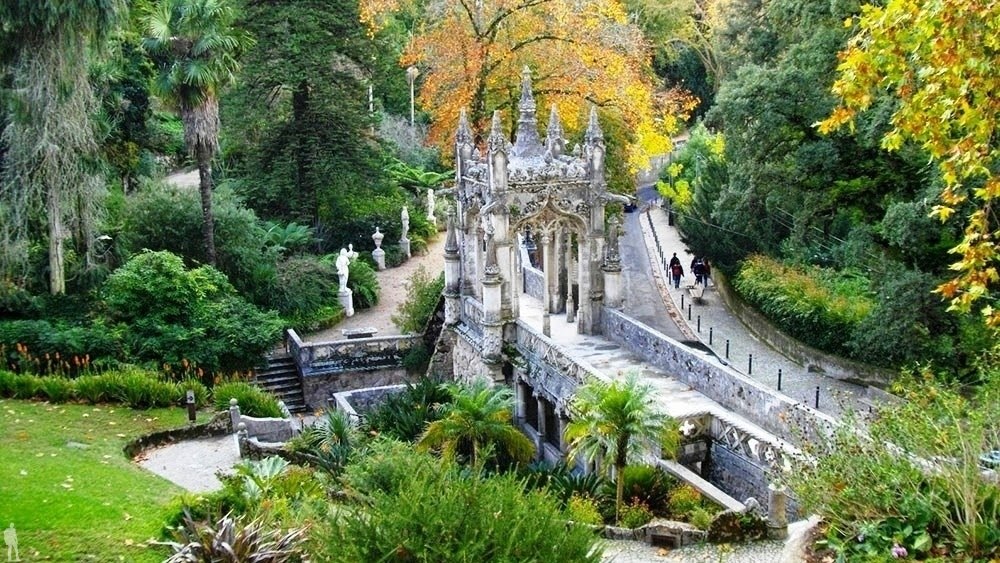    (. Quinta da Regaleira   )  -  ...