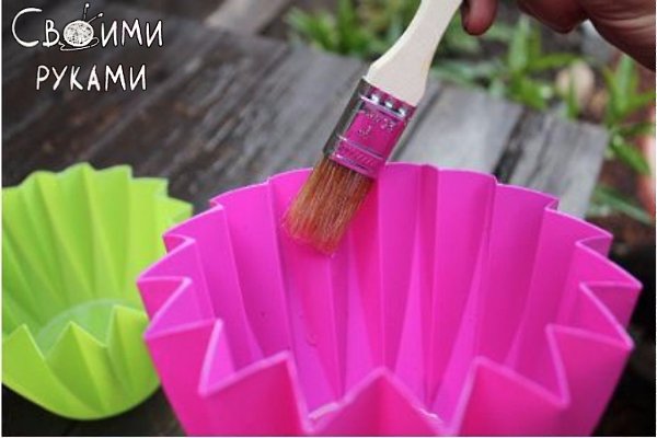горшки из цемента для цветов в силиконовых формах.