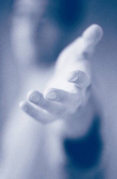 У каждого из нас есть точка срыва, Когда становится на сердце тяжело, Когда нам кажется, что падаем ...