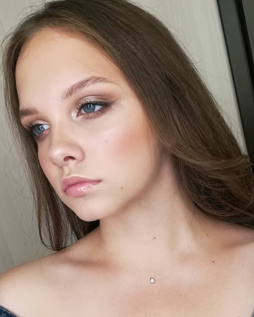  - 23  2019  19:15