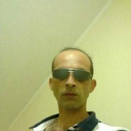 Artur, 48 , 