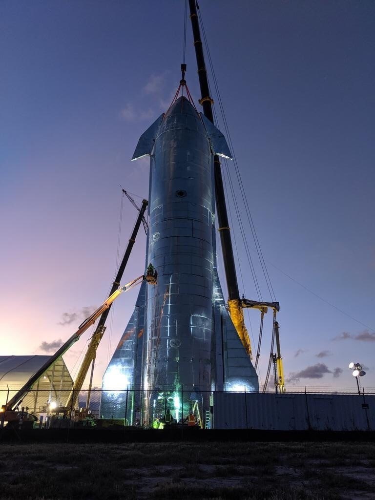    SpaceX     Starship: - 2